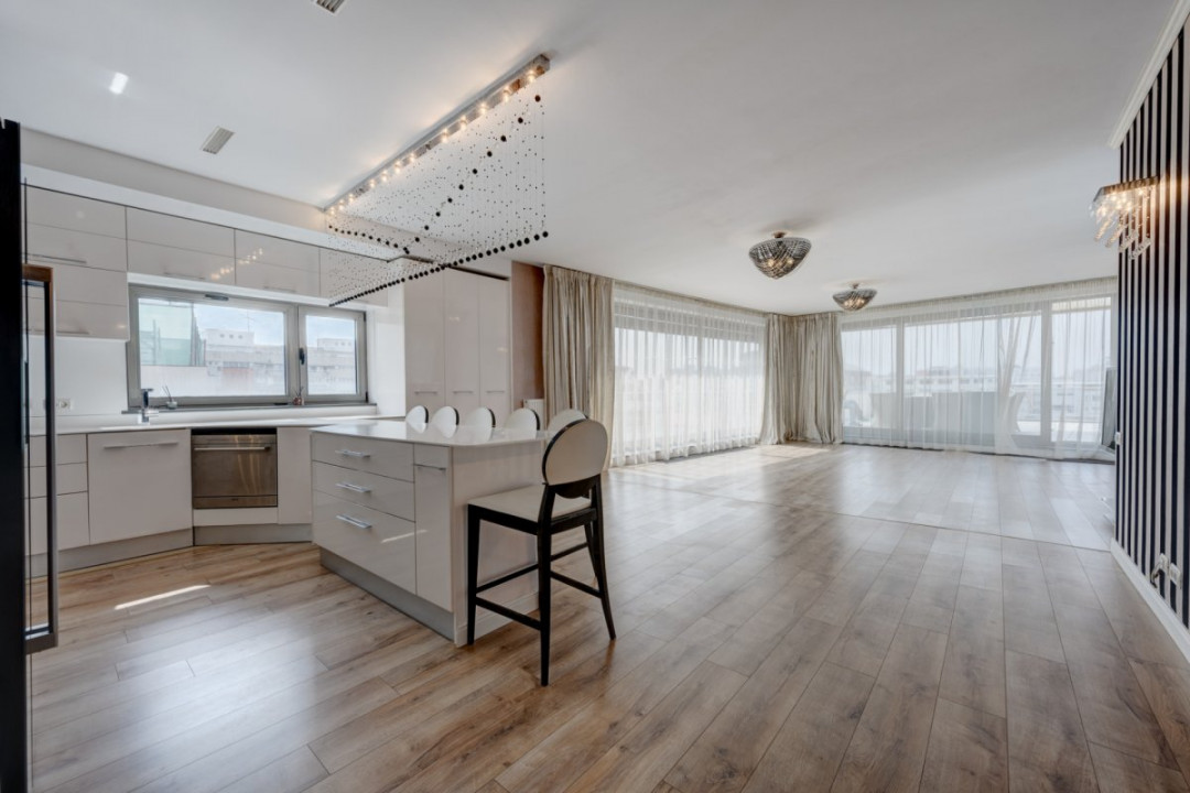 Penthouse | 181.35 MP | Piata Romana | Aurel Vlaicu