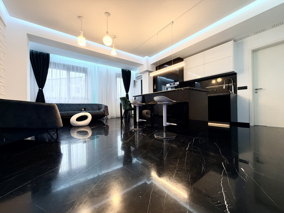 Apartament frumos amenajat de inchiriat cu centrala si parcare 