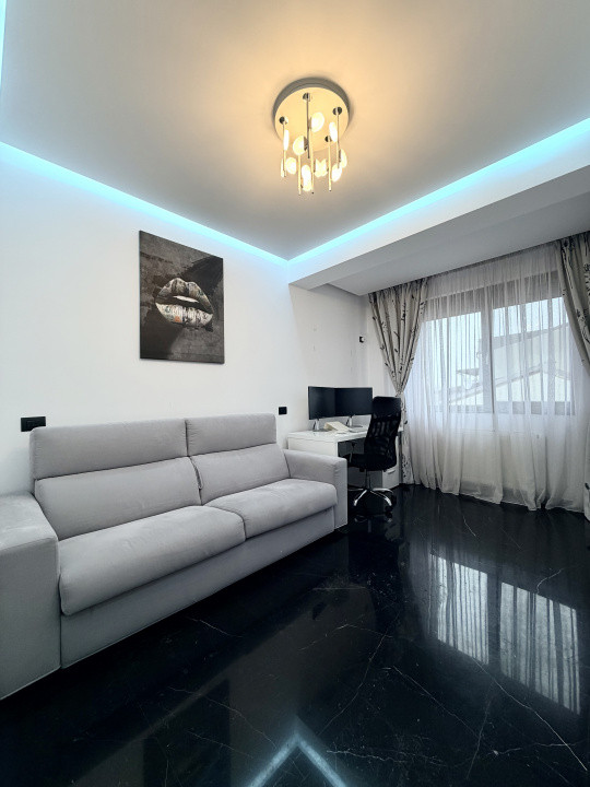 Apartament frumos amenajat de inchiriat cu centrala si parcare 