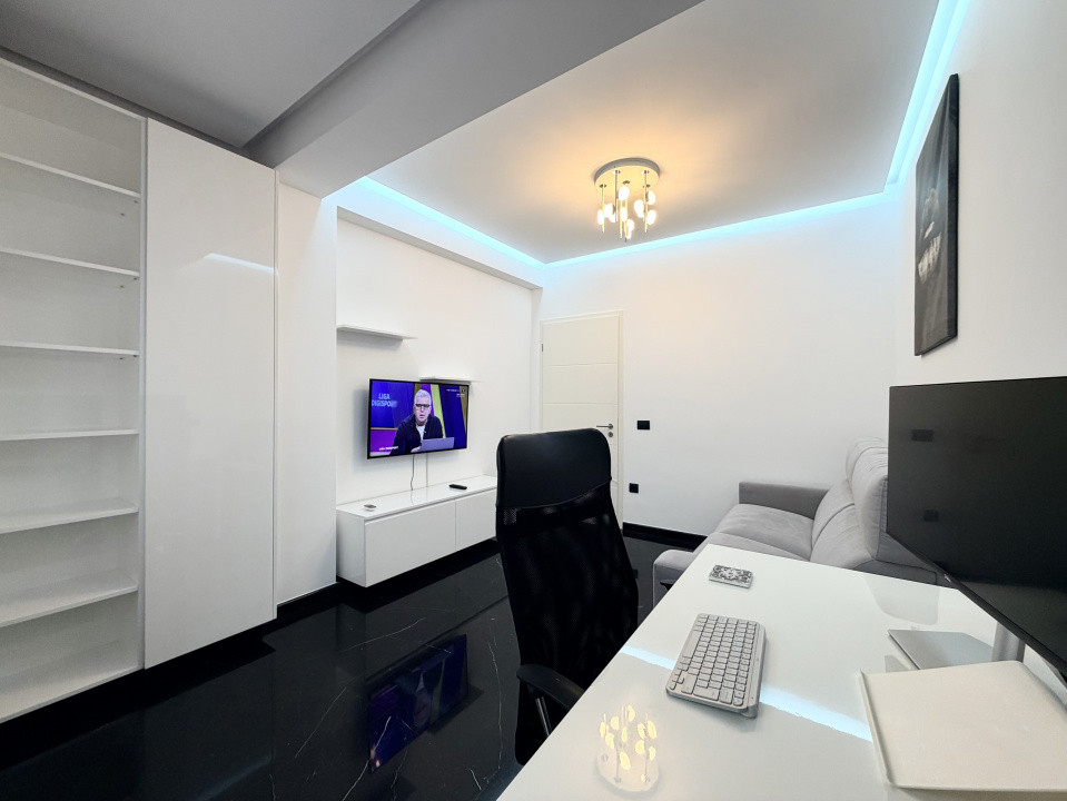 Apartament frumos amenajat de inchiriat cu centrala si parcare 