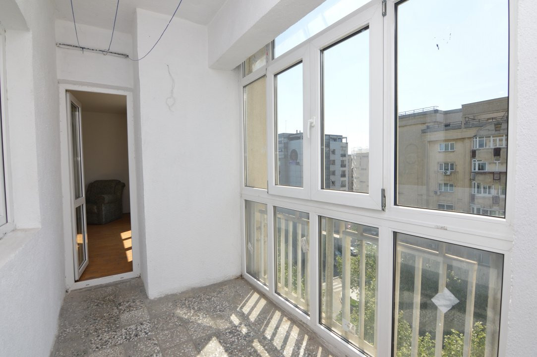 VANZARE APARTAMENT 3 CAMERE UNIRII - ZEPTER