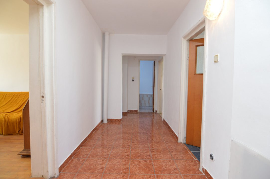 VANZARE APARTAMENT 3 CAMERE UNIRII - ZEPTER