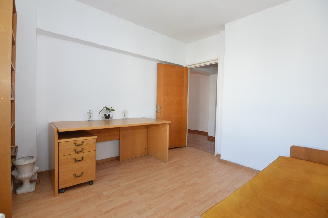 VANZARE APARTAMENT 3 CAMERE UNIRII - ZEPTER