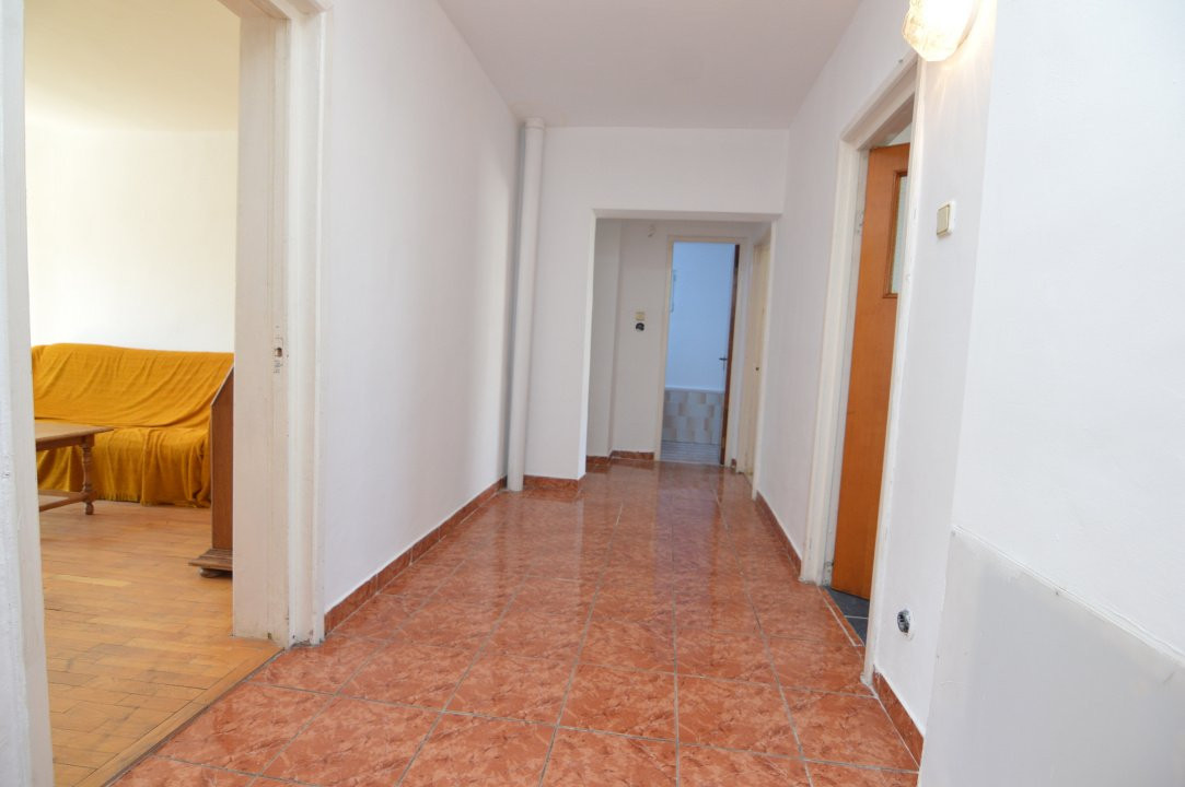 VANZARE APARTAMENT 3 CAMERE UNIRII - ZEPTER