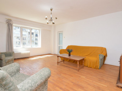 VANZARE APARTAMENT 3 CAMERE UNIRII - ZEPTER