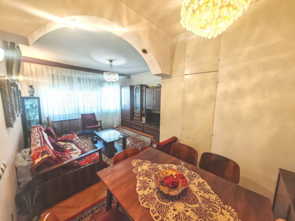 De vanzare- 2 Camere Ultracentral/ Cișmigiu/ Sala Palatului & Ateneu