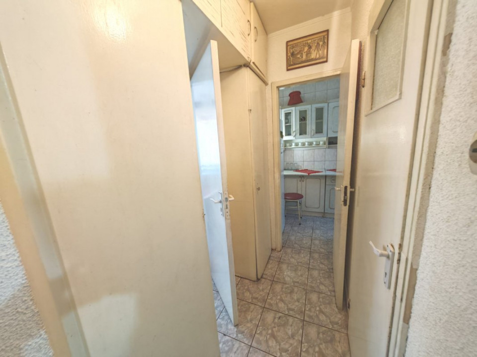 De vanzare- 2 Camere Ultracentral/ Cișmigiu/ Sala Palatului & Ateneu