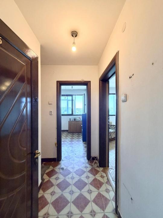 Apartament in Giulesti Langa Parc si Liceu, Bloc Anvelopat