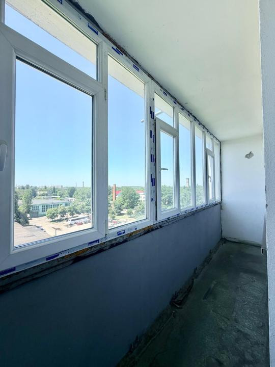 Apartament in Giulesti Langa Parc si Liceu, Bloc Anvelopat
