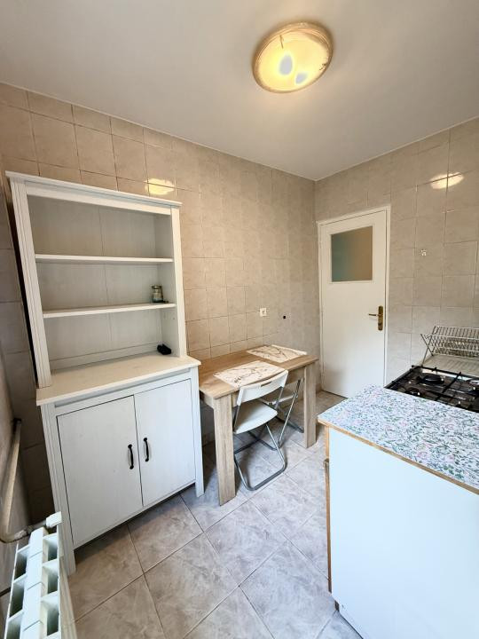 Garsonieră spațioasă de închiriat – 42 mp, zona Piața Alba Iulia