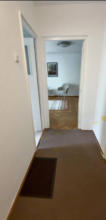 Garsonieră spațioasă de închiriat – 42 mp, zona Piața Alba Iulia