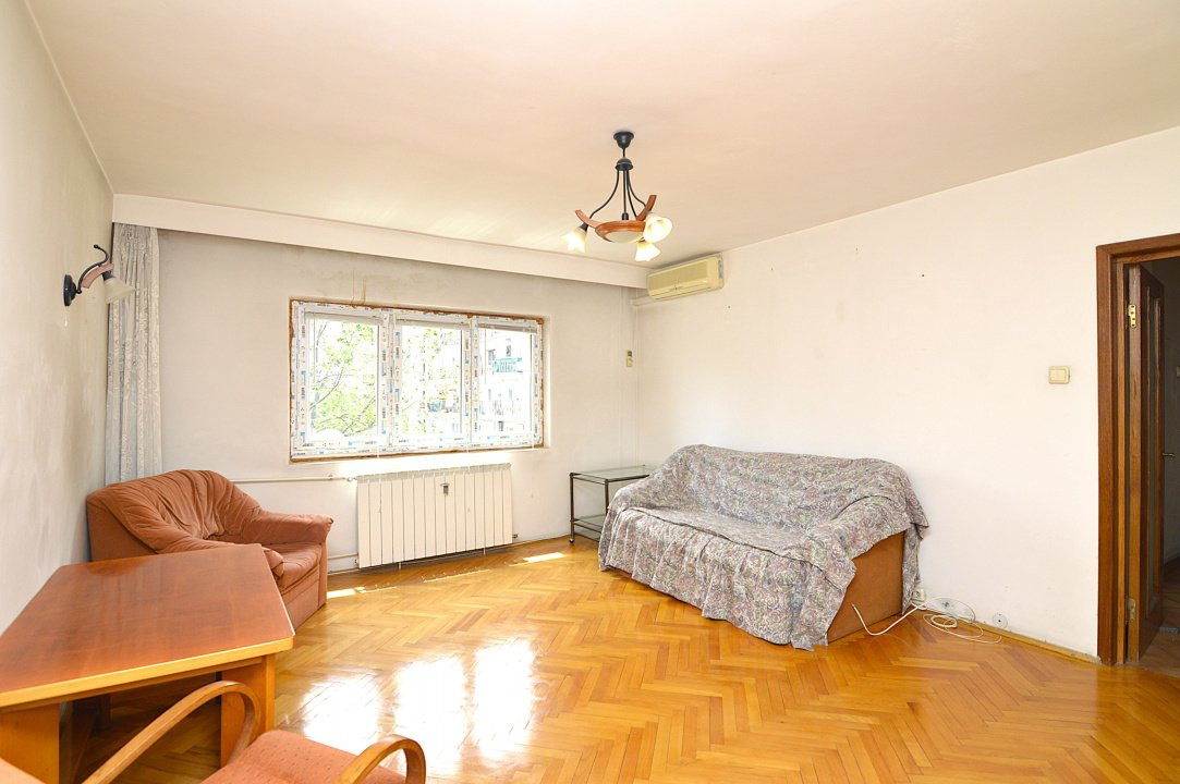 VANZARE APARTAMENT 3 CAMERE UNIRII – NERVA TRAIAN