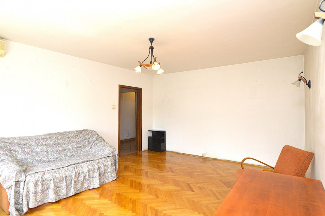 VANZARE APARTAMENT 3 CAMERE UNIRII – NERVA TRAIAN