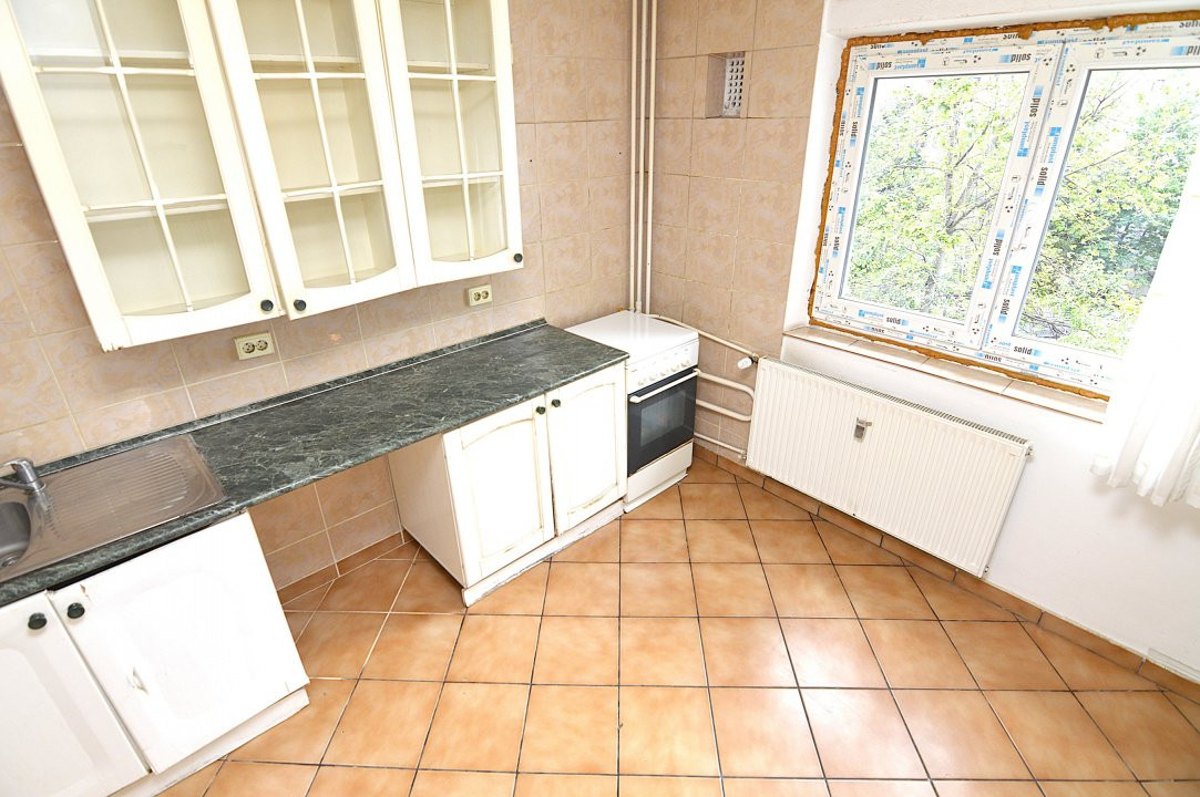 VANZARE APARTAMENT 3 CAMERE UNIRII – NERVA TRAIAN