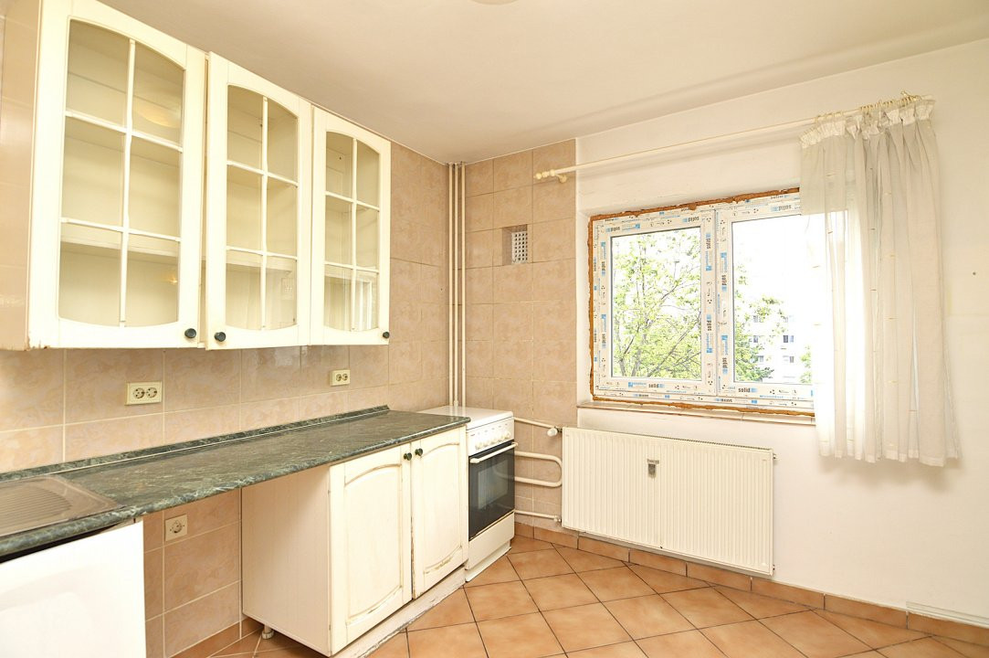 VANZARE APARTAMENT 3 CAMERE UNIRII – NERVA TRAIAN