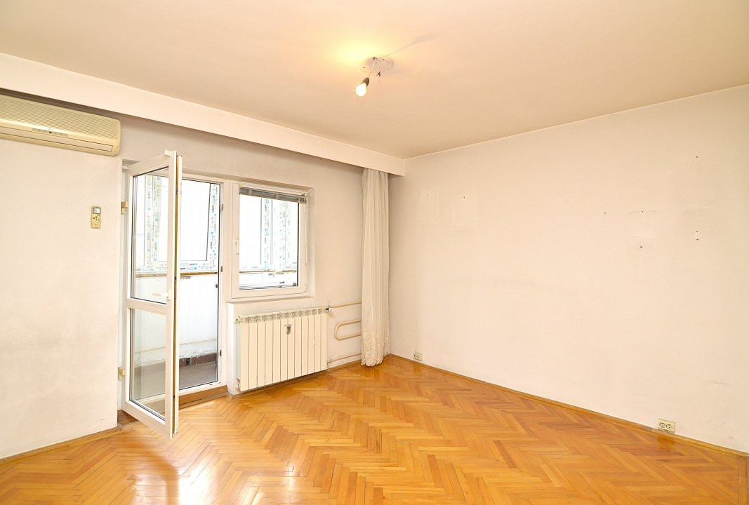 VANZARE APARTAMENT 3 CAMERE UNIRII – NERVA TRAIAN