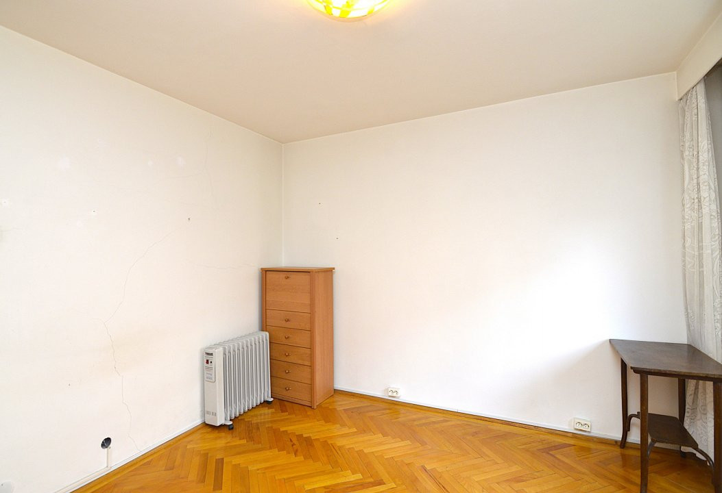 VANZARE APARTAMENT 3 CAMERE UNIRII – NERVA TRAIAN