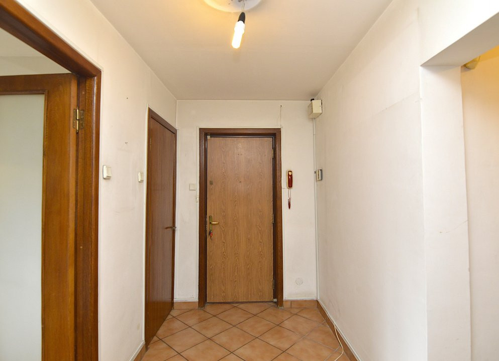 VANZARE APARTAMENT 3 CAMERE UNIRII – NERVA TRAIAN
