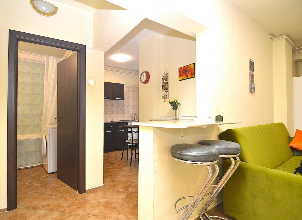 VANZARE APARTAMENT 2 CAMERE DECEBAL – METROU PIATA MUNCII
