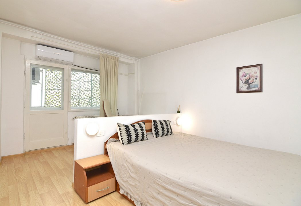 VANZARE APARTAMENT 2 CAMERE DECEBAL – METROU PIATA MUNCII