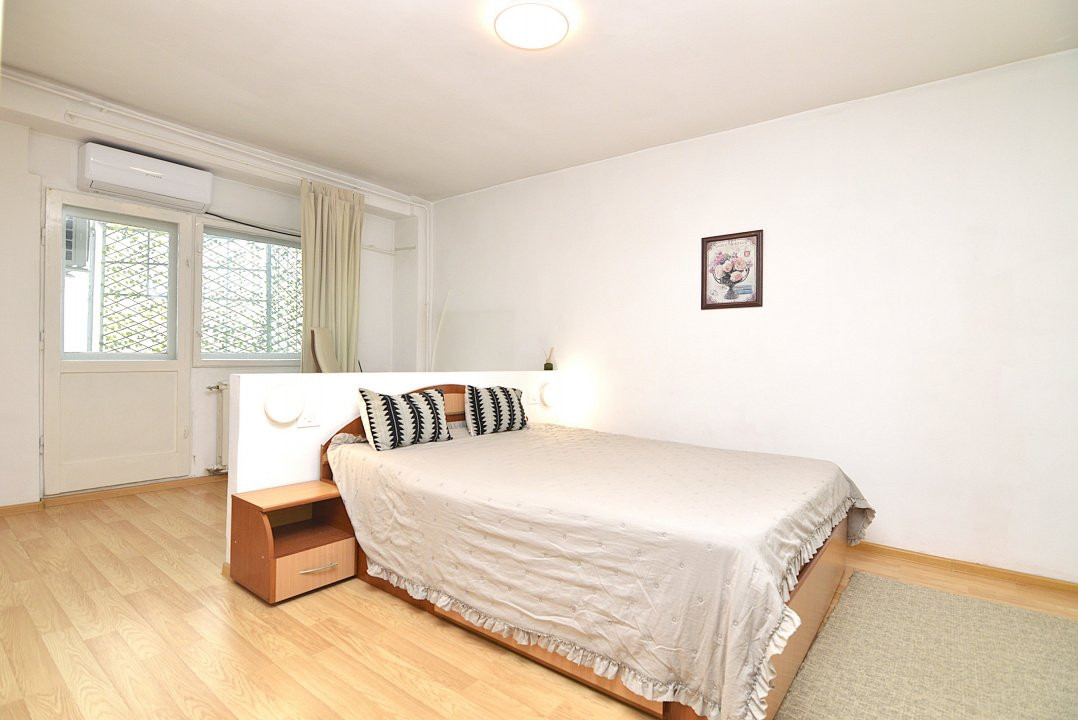 VANZARE APARTAMENT 2 CAMERE DECEBAL – METROU PIATA MUNCII