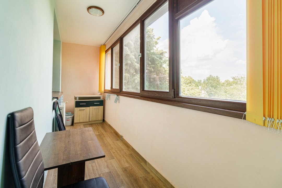 2 camere etaj 5 din 9 complex apusului 