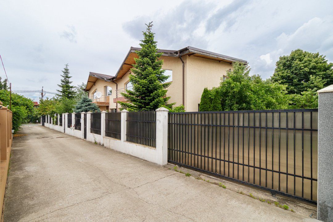 Duplex 4 camere  - drum privat