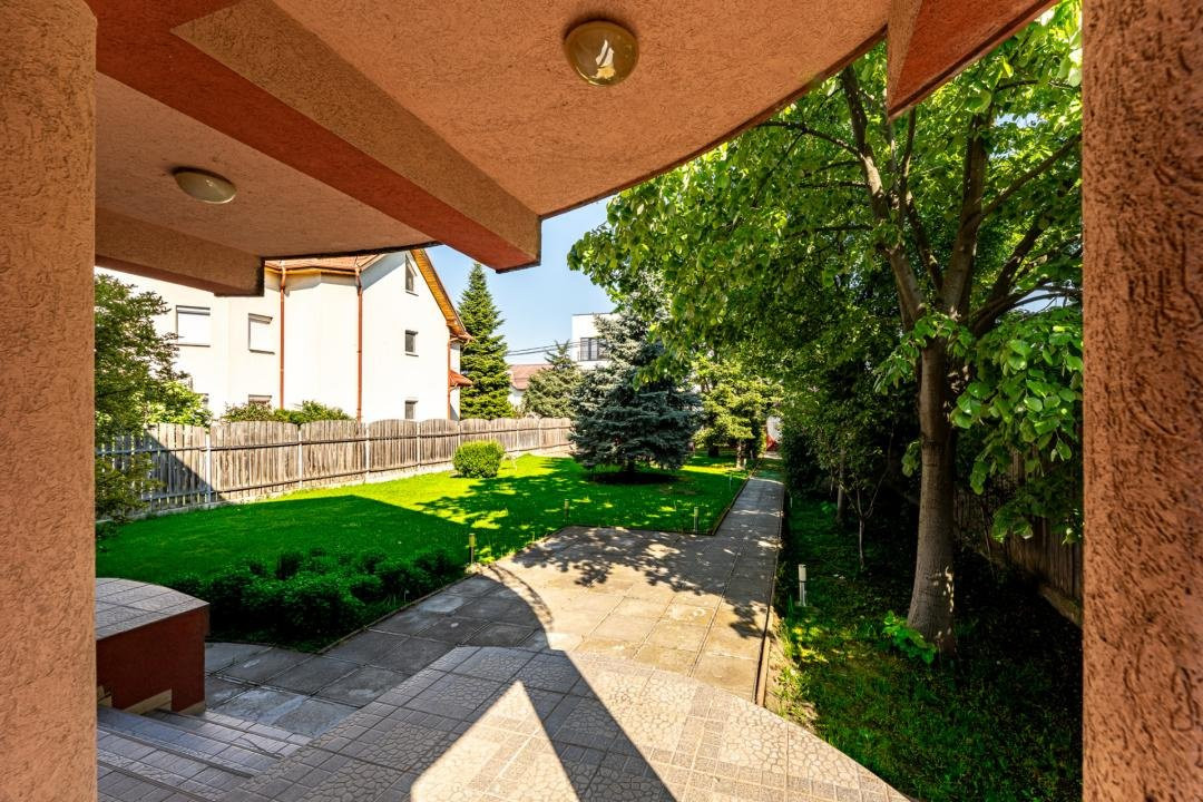 Vila D+P+1+M | Popesti-Leordeni | 1027 mp teren - Pretabila pentru Business