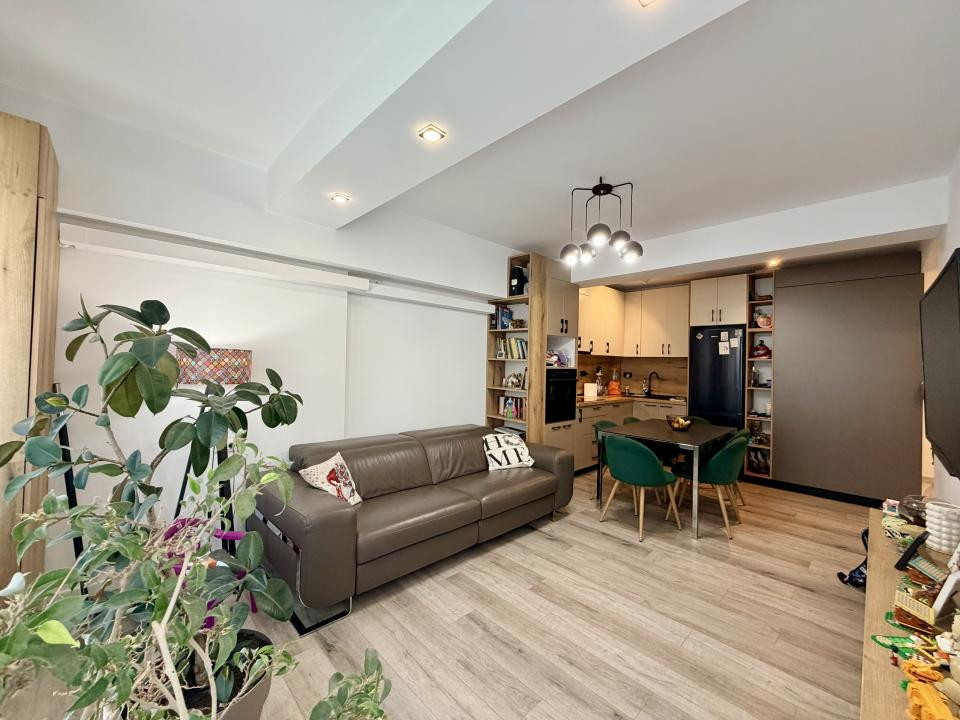 Apartament 3 camere + grădină + 2 locuri parcare 