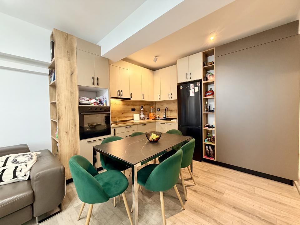 Apartament 3 camere + grădină + 2 locuri parcare 