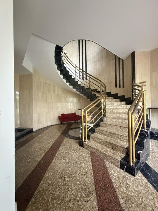 Spațiu comercial / birouri în zona Izvor-Libertatii-Cișmigiu 