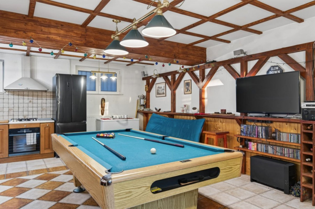 BULEVARDUL PIPERA - VILA 315 MP UTILI, LOT 462 MP, COMPLEX PRIVAT!