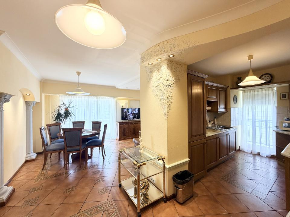 Apartament Parc Izvor, Cișmigiu, Splaiul Independenței 17