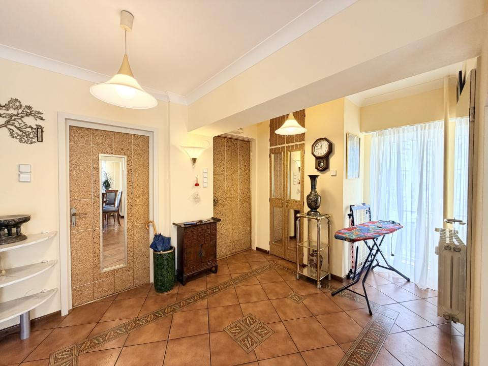 Apartament Parc Izvor, Cișmigiu, Splaiul Independenței 17