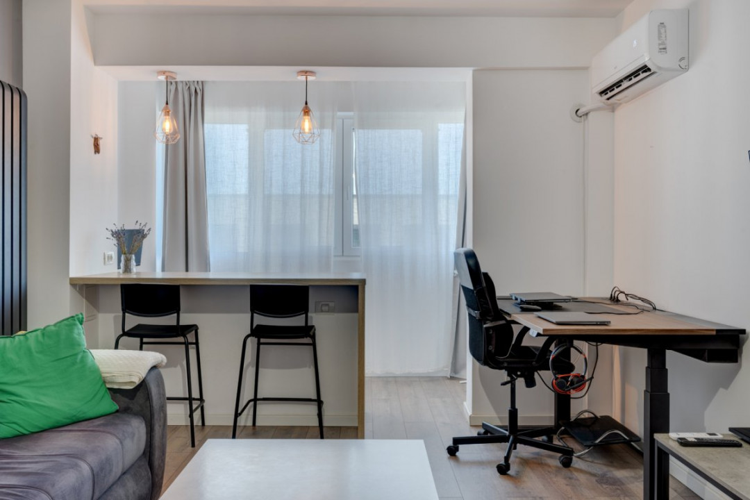 Titan Metrou -2 Camere Decomandat- Renovat, Mobilat, Utilat