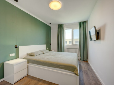 Titan Metrou -2 Camere Decomandat- Renovat, Mobilat, Utilat