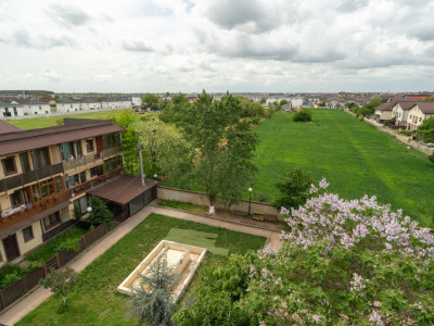 Duplex 4 camere cu priveliste in Cartierul Verde