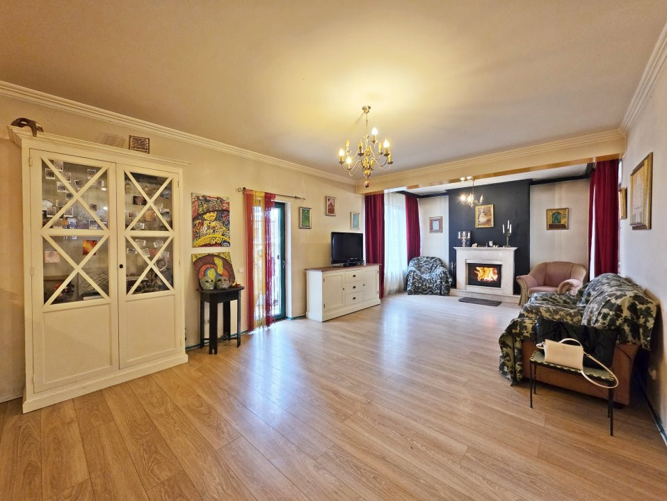 Vila spatioasa si luminosa, str. Ghioceilor, Bragadiru