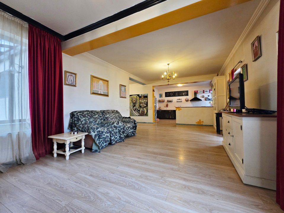 Vila spatioasa si luminosa, str. Ghioceilor, Bragadiru