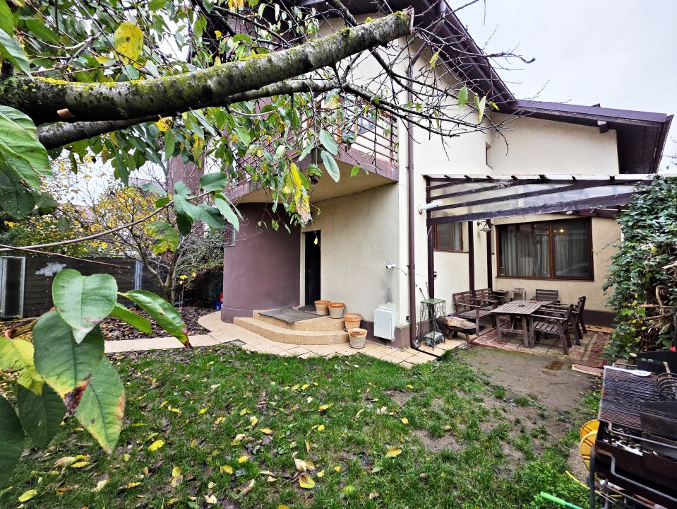 Vila spatioasa si luminosa, str. Ghioceilor, Bragadiru