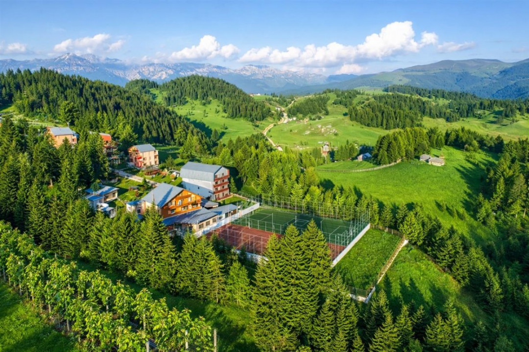 Ansamblu turistic, zona scenica, vedere, aer proaspat, preluare afacere ascendenta