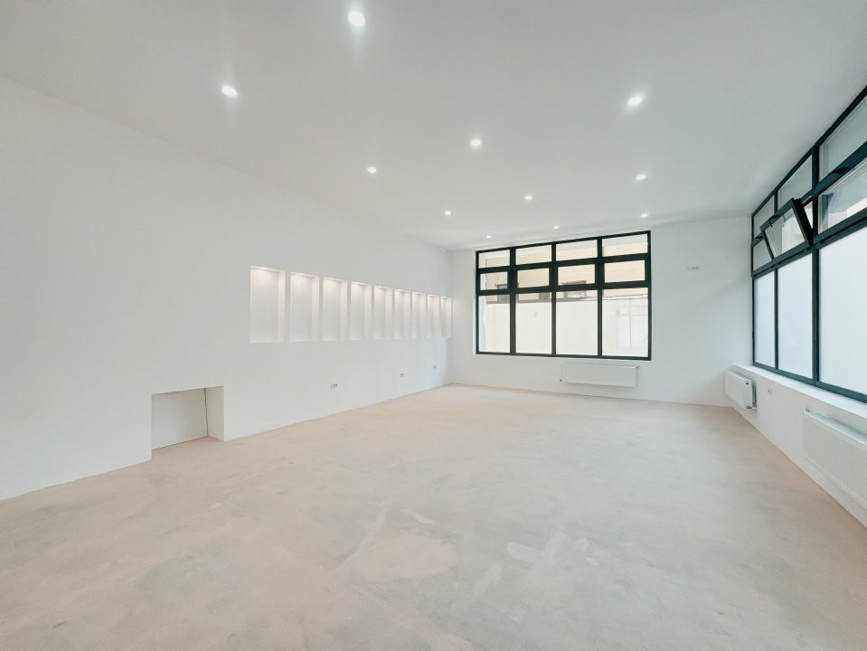 Bloc Piata Unirii - Pretabil rezidential, Airbnb, Hotel, Clinica medicala! 