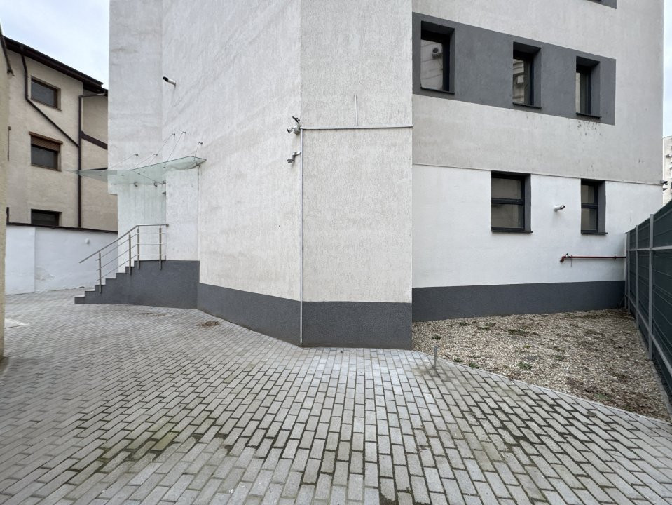 Bloc Piata Unirii - Pretabil rezidential, Airbnb, Hotel, Clinica medicala! 