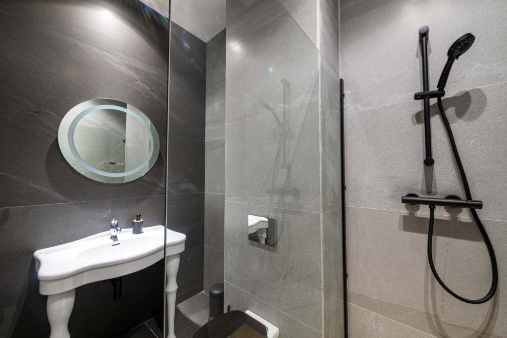 Penthouse premium 400mp-Domenii – 1 Mai | Finisaje de excepție -Mobilat complet