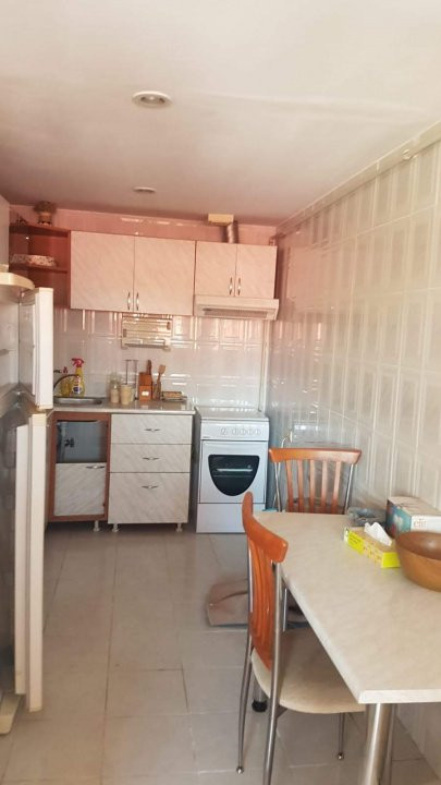 Multifunctionala 3 corpuri | 20cam | 10 dorm | 830mpu | 1089 mp teren | Giulești