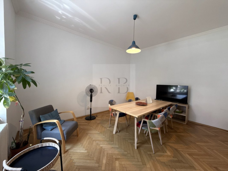 Zece Mese - Moșilor | Ideal Sediu Firma