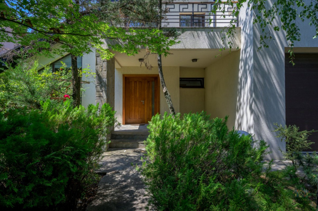 IANCU NICOLAE - COMPLEX TRAIAN, VILA 400 MP TOTAL, LOT 750 MP!
