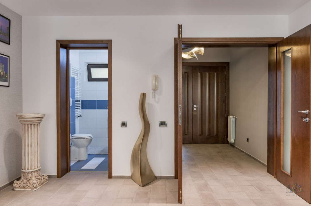 IANCU NICOLAE - COMPLEX TRAIAN, VILA 400 MP TOTAL, LOT 750 MP!