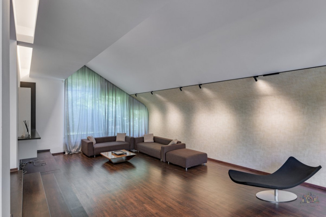 IANCU NICOLAE - COMPLEX TRAIAN, VILA 400 MP TOTAL, LOT 750 MP!