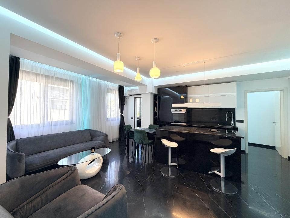 Apartament frumos amenajat cu centrala proprie Gata de Mutat